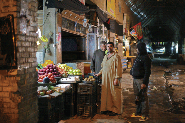 Fruit stand in the Kut souk, 2013