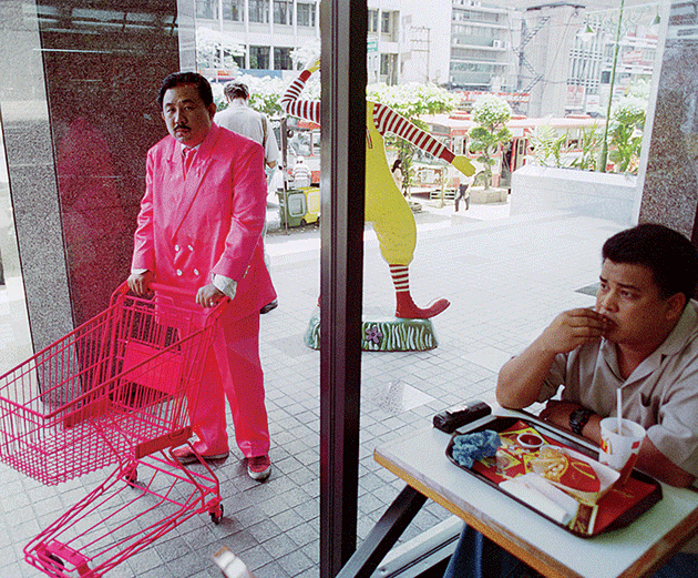 “Pink Man Begins # 1” (1997), by Manit Sriwanichpoom. Courtesy Kathmandu Photo Gallery, Bangkok