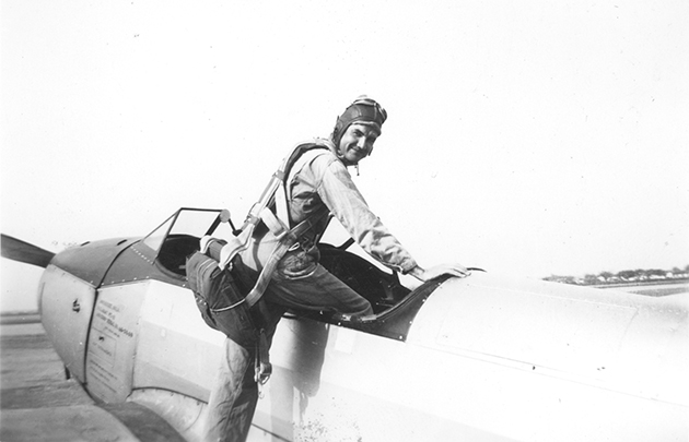 1940s-WWII-GM-plane-climbing_edited-1 WEB