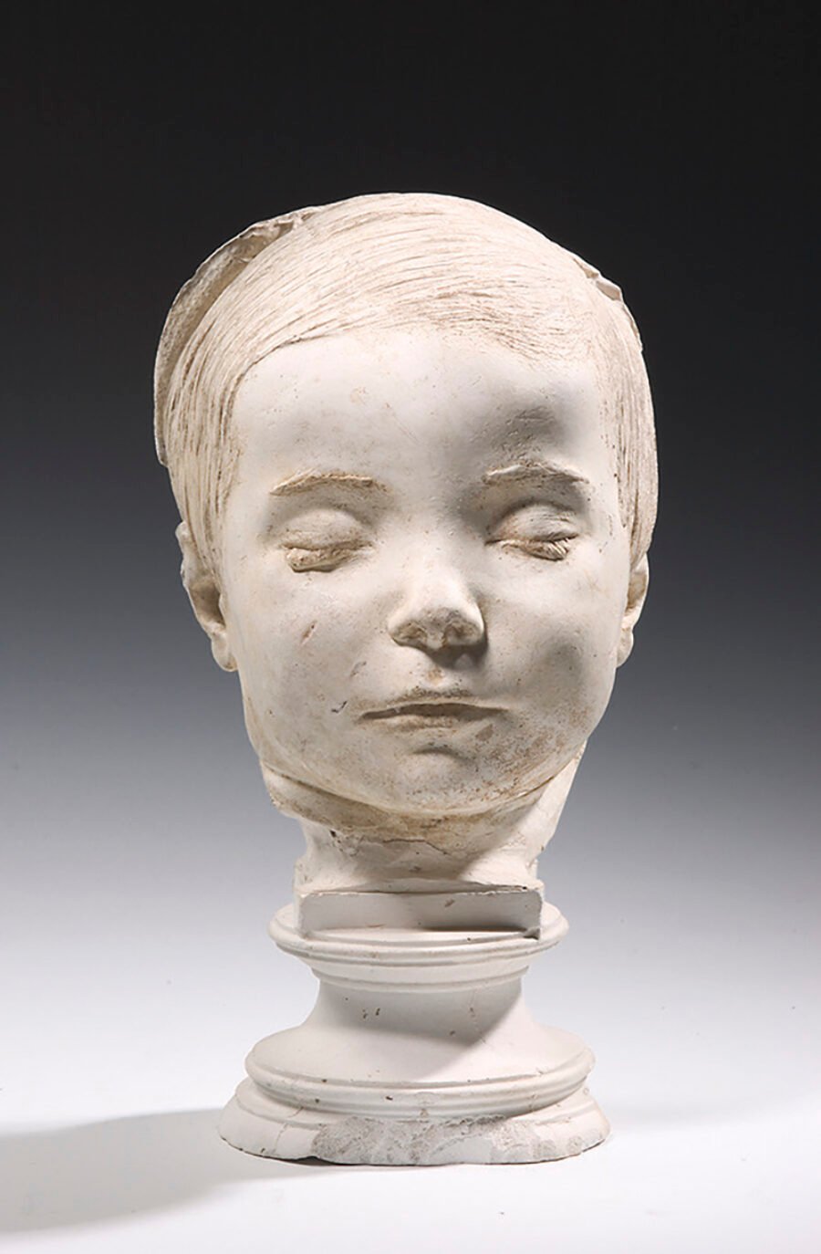 A postmortem cast by Hiram Powers of his son James Gibson, who died at the age of four in 1838. Courtesy the Smithsonian American Art Museum, Washington. Museum purchase in memory of Ralph Cross Johnson